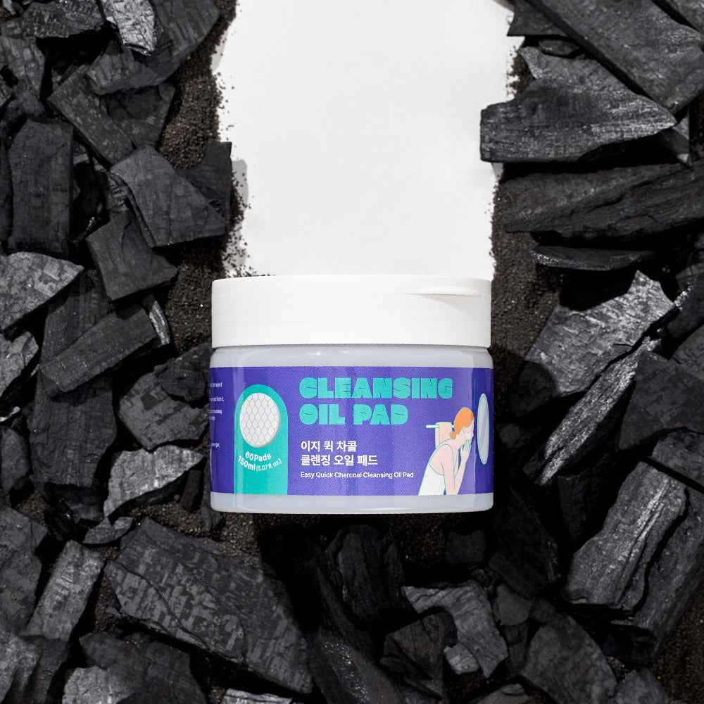 The CosmoFactory Easy Quick Charcoal Cleansing Oil Pad